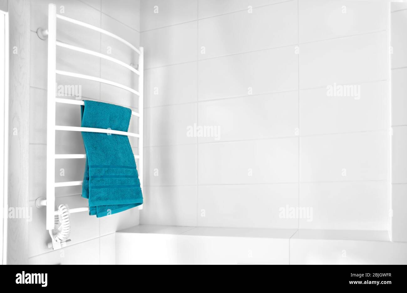 Secador de toallas fotografías e imágenes de alta resolución - Alamy