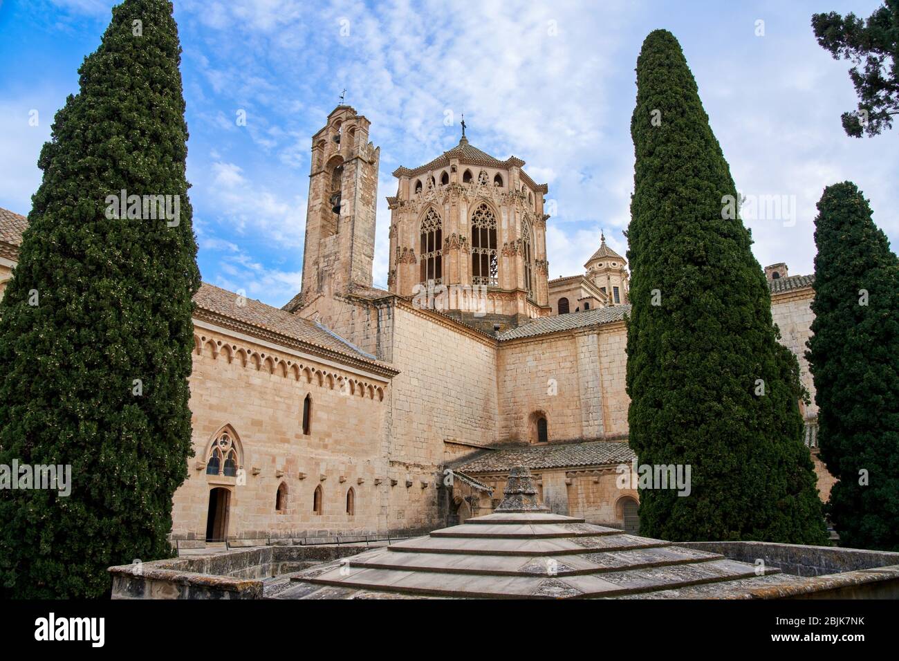 Monasterio de Santa María de Poblet, provincia de Tarragona, Cataluña, España, Europa Foto de stock