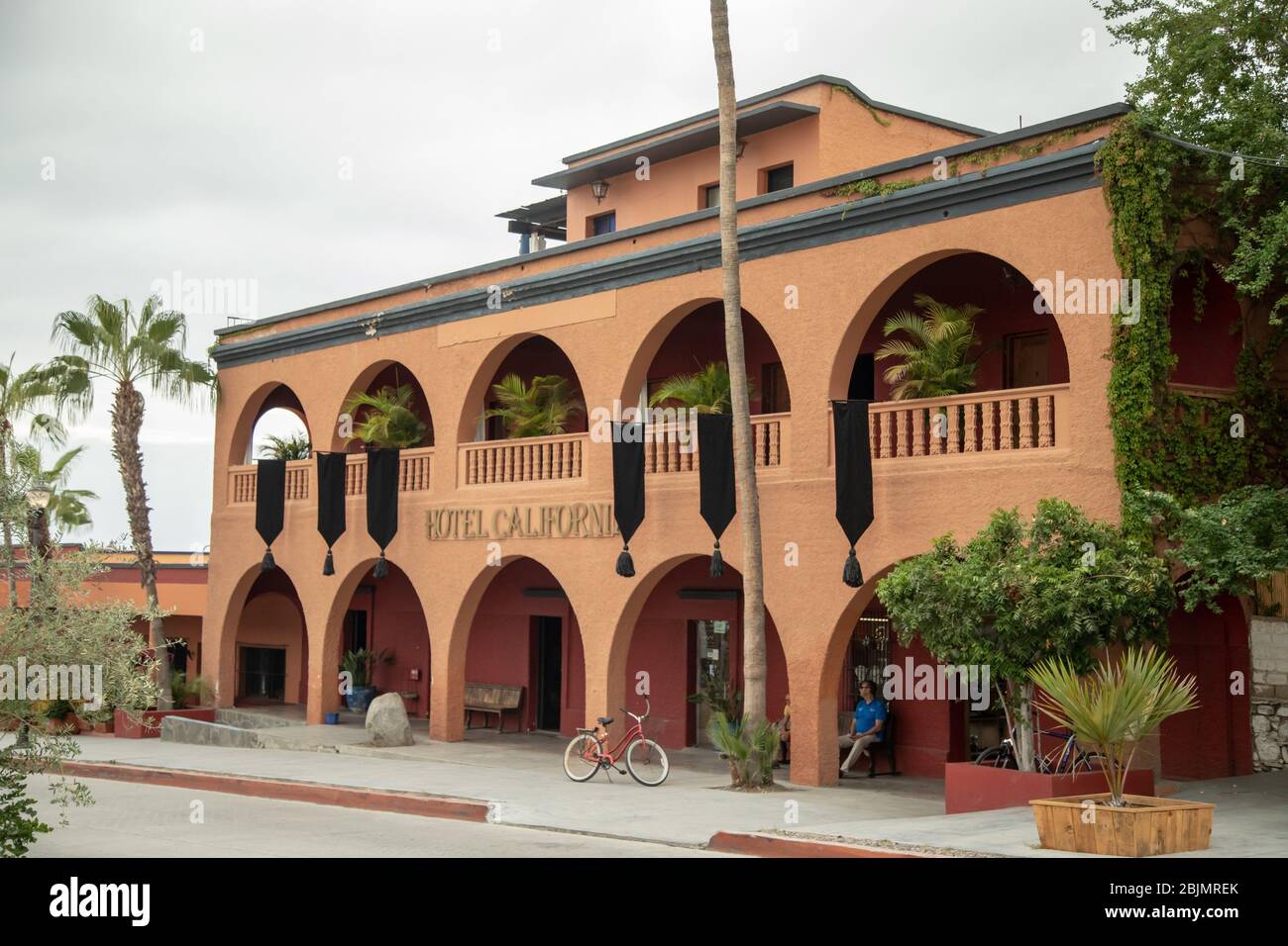 Detalles del Hotel California en Baja California inspirado por las Águilas  Fotografía de stock - Alamy