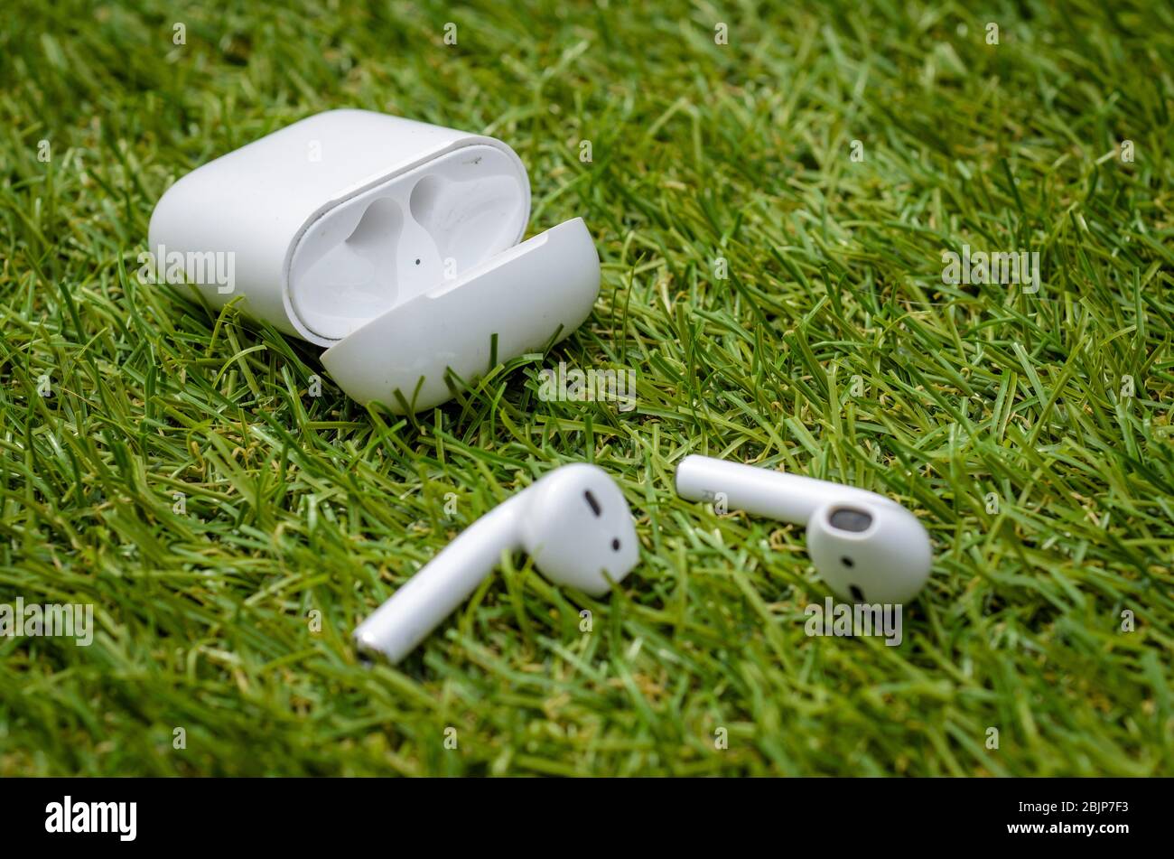 Apple airpods fotograf as e im genes de alta resoluci n Alamy