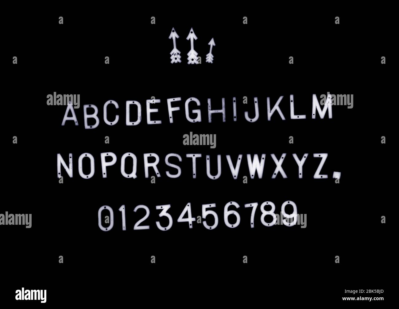 Alfabeto y números, rayos X. Foto de stock