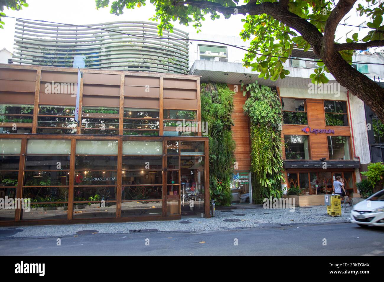 Ipanema Vinicius de Moraes, Barrio con cafés, restaurantes y tiendas Foto de stock