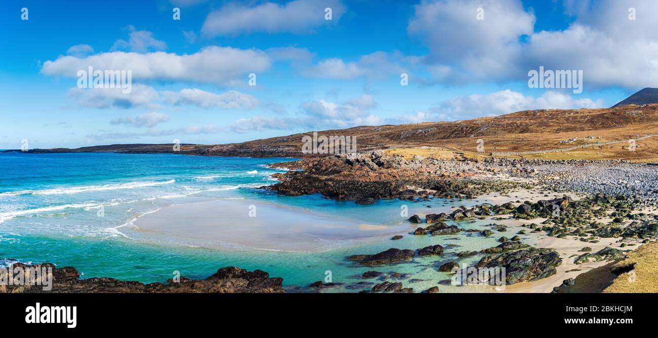 La hermosa costa y playa de Mealista en la Isla de Lewis en las Hébridas Exteriores de Escocia Foto de stock