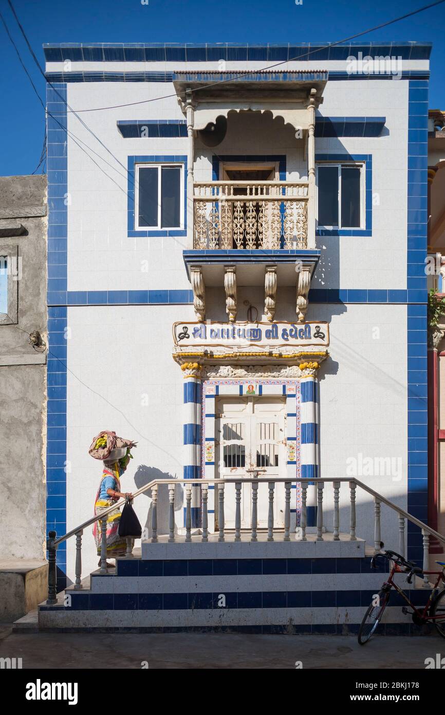 India, Territorio de Daman y Diu, Distrito de Diu, fachada de una casa que data de la colonización portuguesa Foto de stock