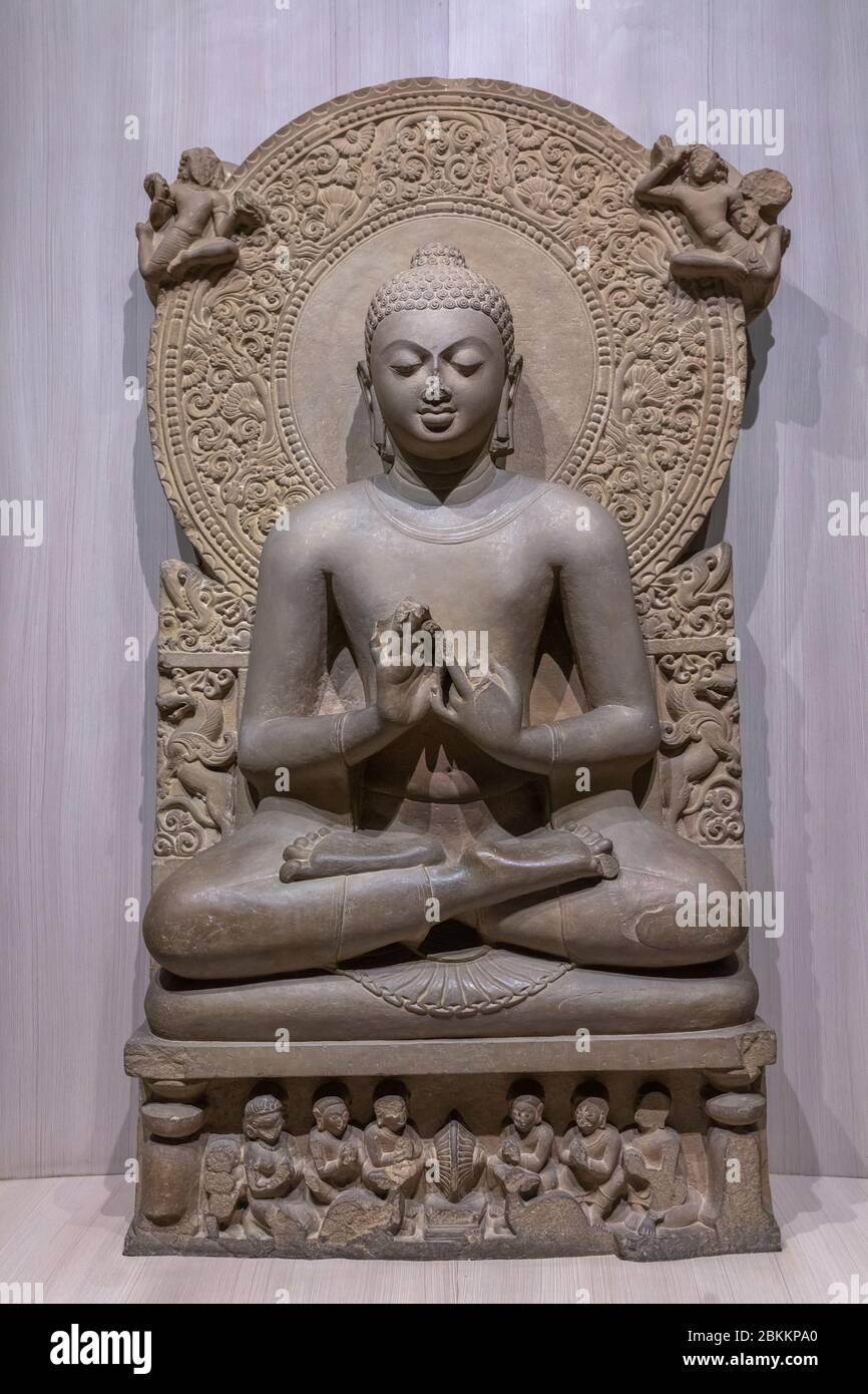 Buda, escultura del siglo V, Museo Sarnath, Sarnath, Uttar Pradesh, India Foto de stock