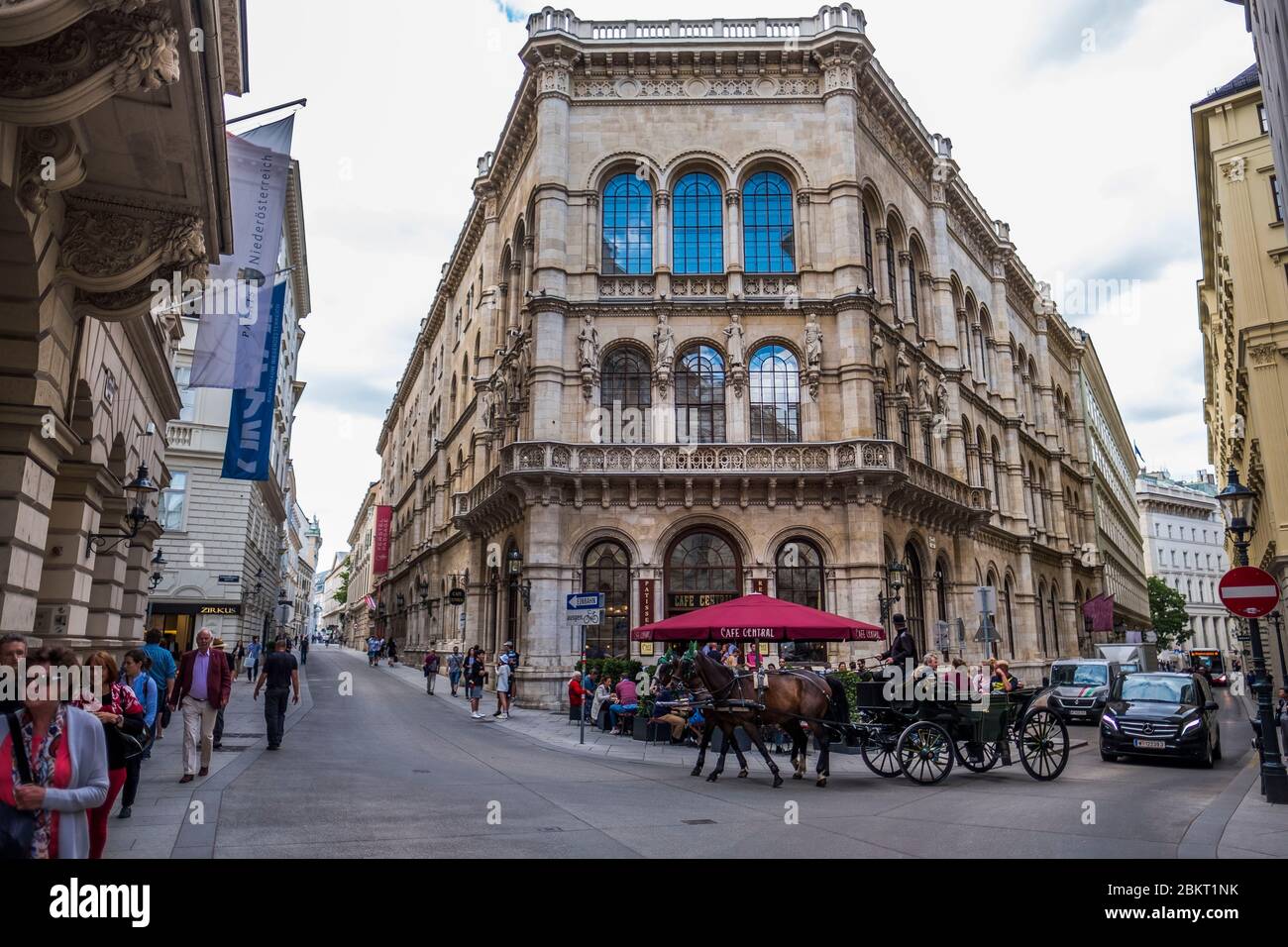 Austria, Viena, el centro de la cafetería? Inaugurado en 1876, se convirtió en uno de los puntos más destacados de la escena intelectual vienesa a finales del siglo XIX Foto de stock