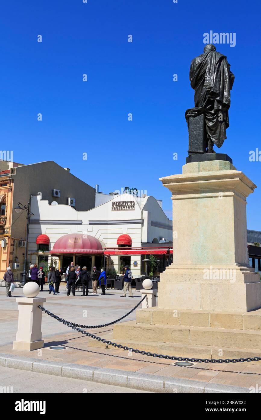 Estatua de Ovidius Publius Naso, Plaza de Ovidiu, Constanta, Región de Dobruja, Rumania Foto de stock