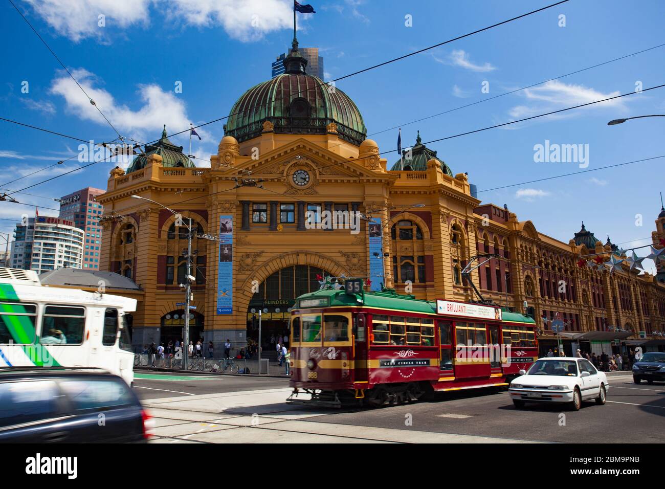 Estación de tren de Flinders Street, Melbourne Foto de stock