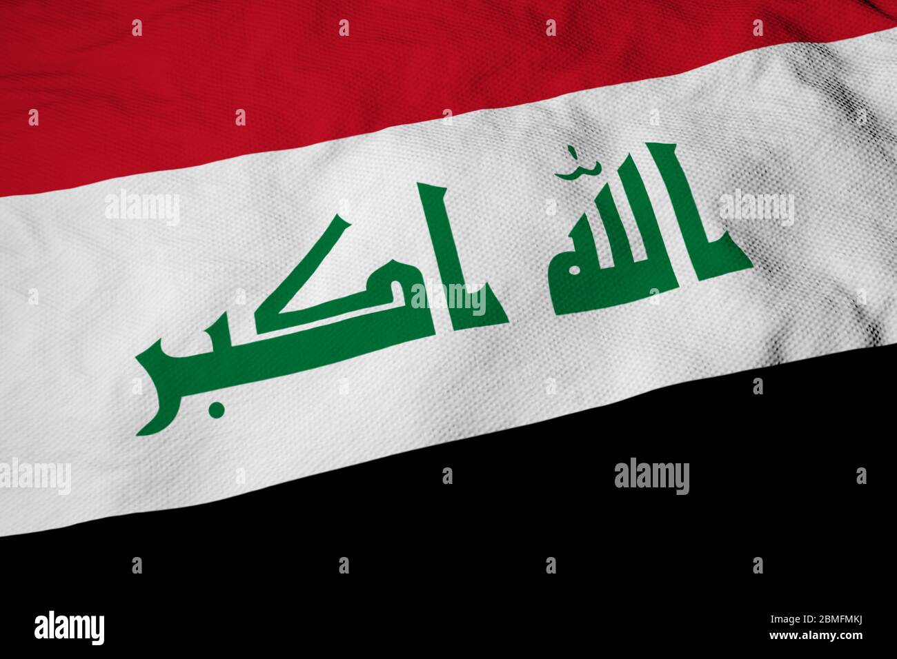Primer plano de fotograma completo en una bandera iraquí que ondea en la representación 3D. Foto de stock