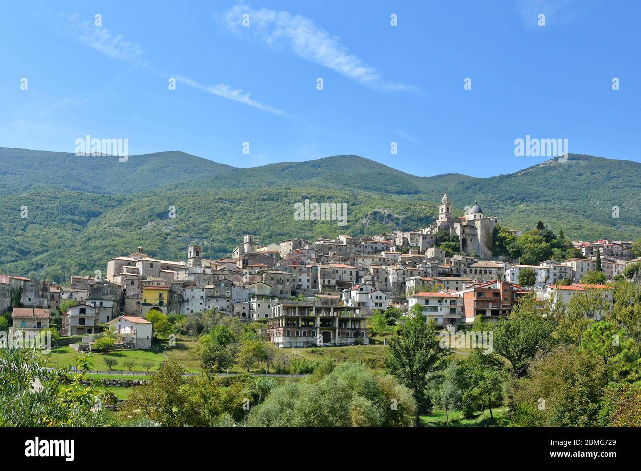 Vista panorámica de Cusano Mutri, Italia Foto de stock