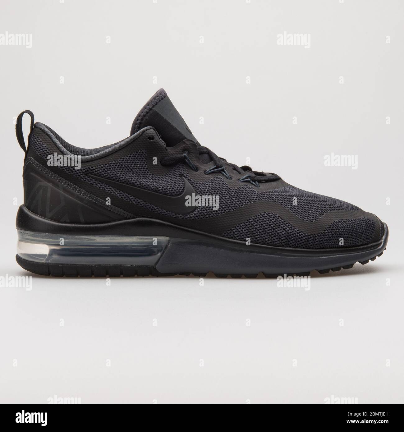 Bienes Trascendencia Gárgaras Zapatillas negras nike aire max fotografías e imágenes de alta resolución -  Página 5 - Alamy