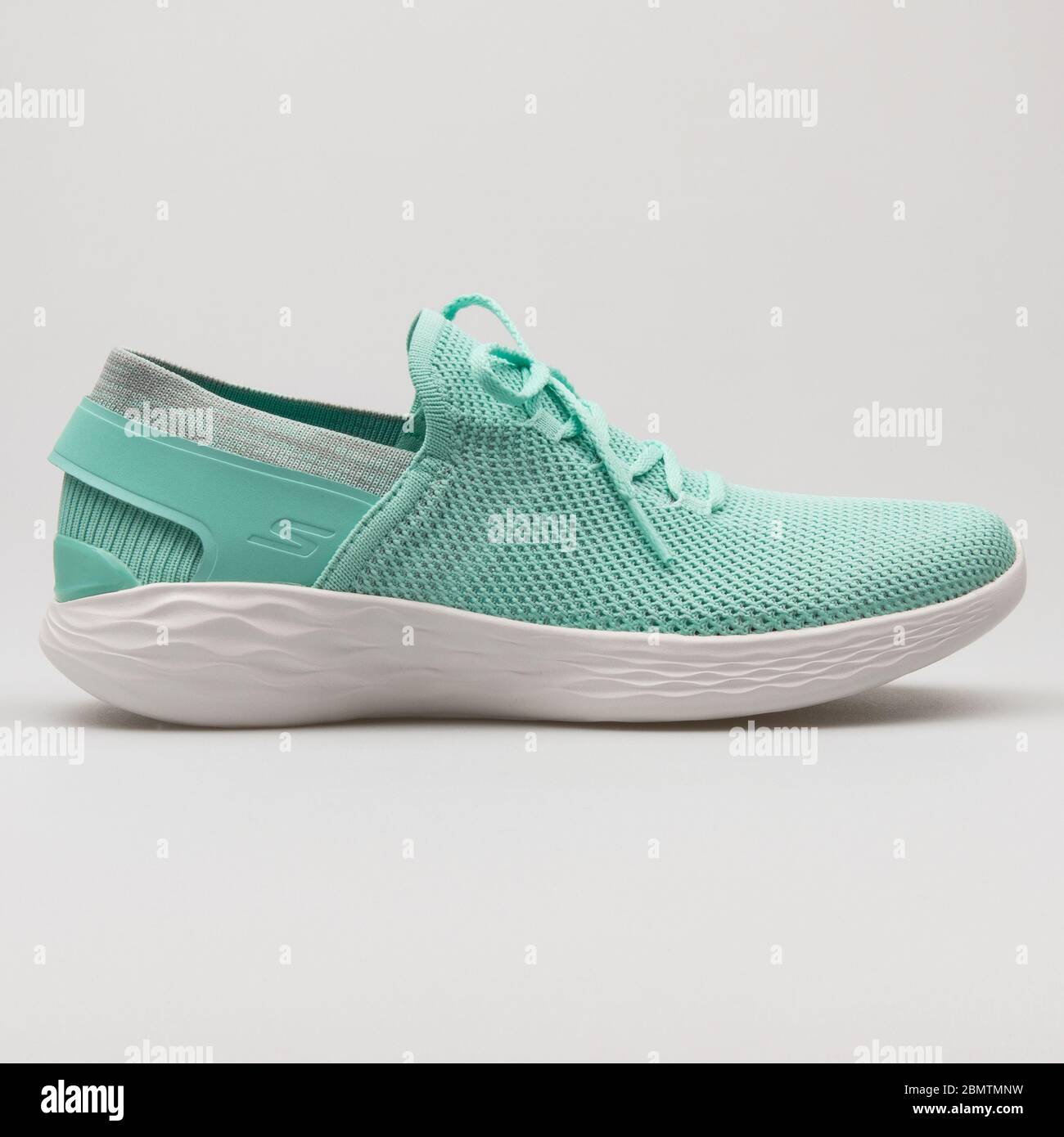 skechers 2018 gris