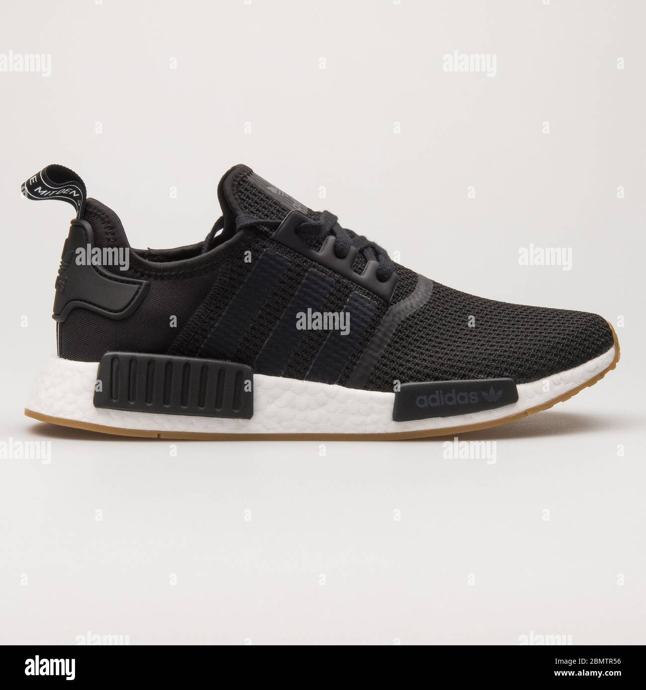 Adidas Nmd Fotos e Imágenes de stock - Alamy