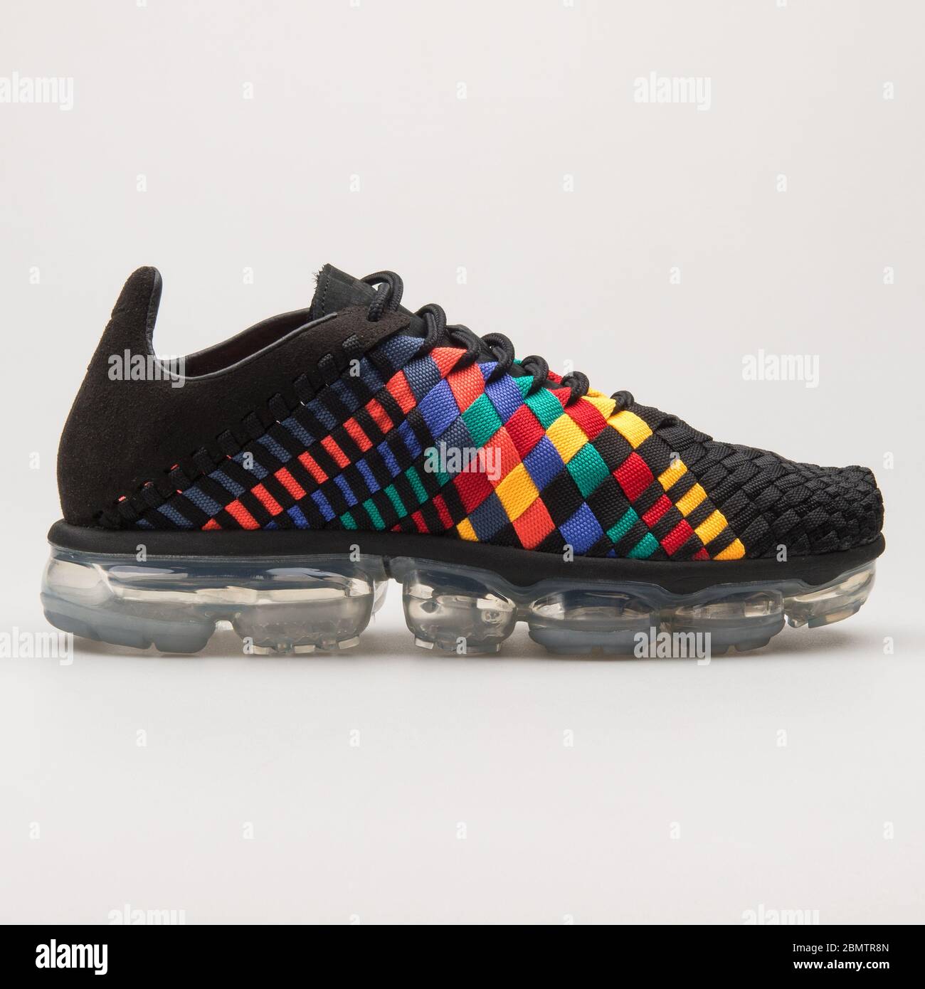 Zapatillas nike vapormax fotografías e imágenes de alta resolución - Alamy