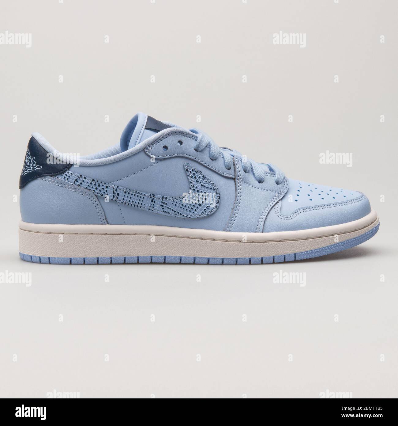 air jordan azul y blanco air jordan azul y blanco
