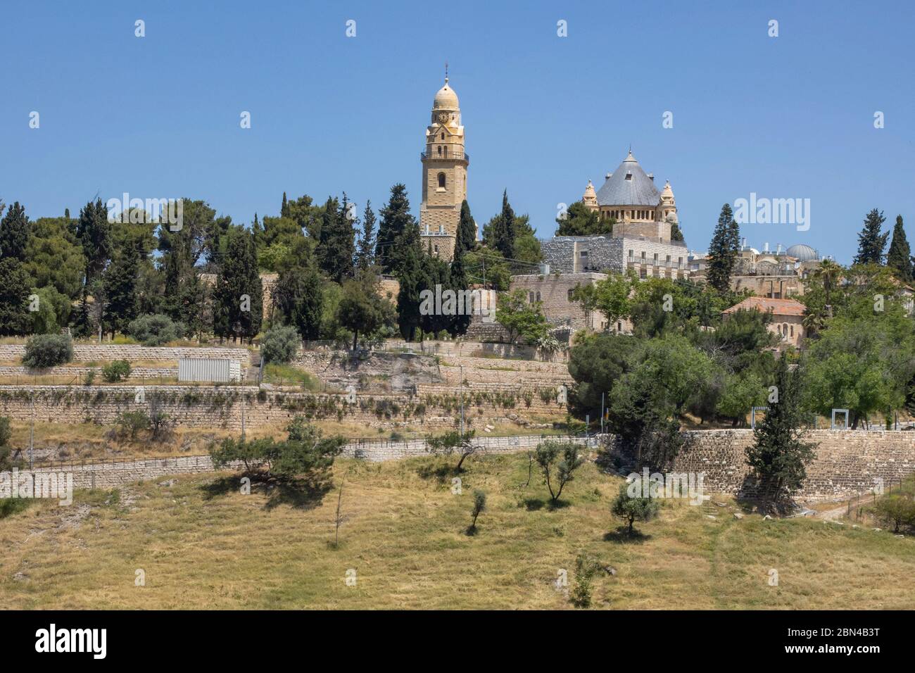 Jerusalén, Israel - 5 de mayo de 2020: La abadía de la Dormición, situada en el monte Sión, Jerusalén, Israel. Foto de stock