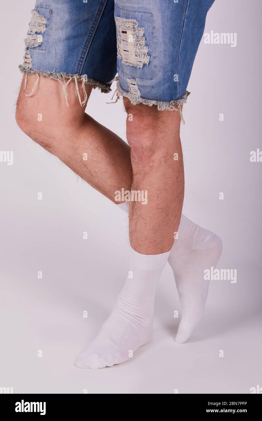 Calcetines blancos fotografías e imágenes de alta resolución - Alamy