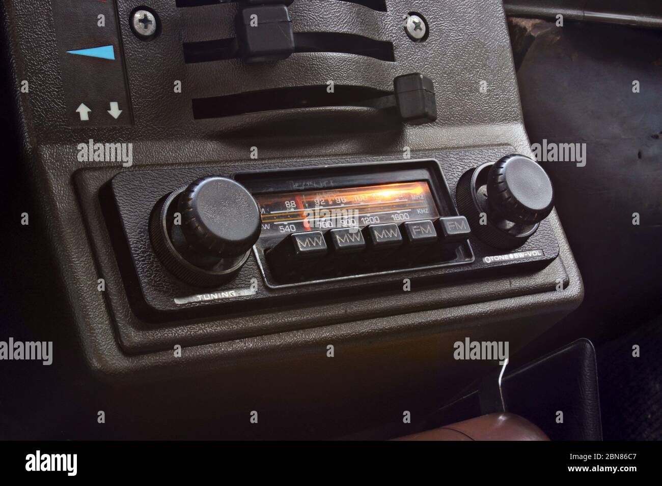 Car radio fotografías e imágenes de alta resolución - Alamy