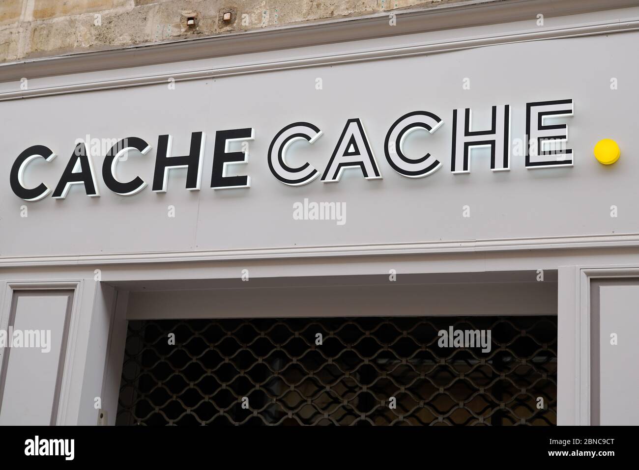 Venta de ropa cache cache sale
