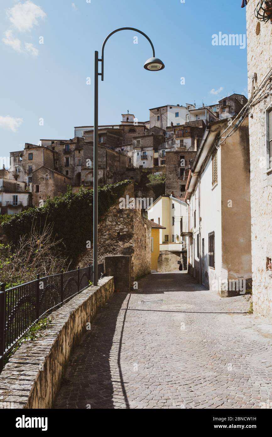 Fontegreca (Italia) Fontegreca y su Cipresseta constituyen un