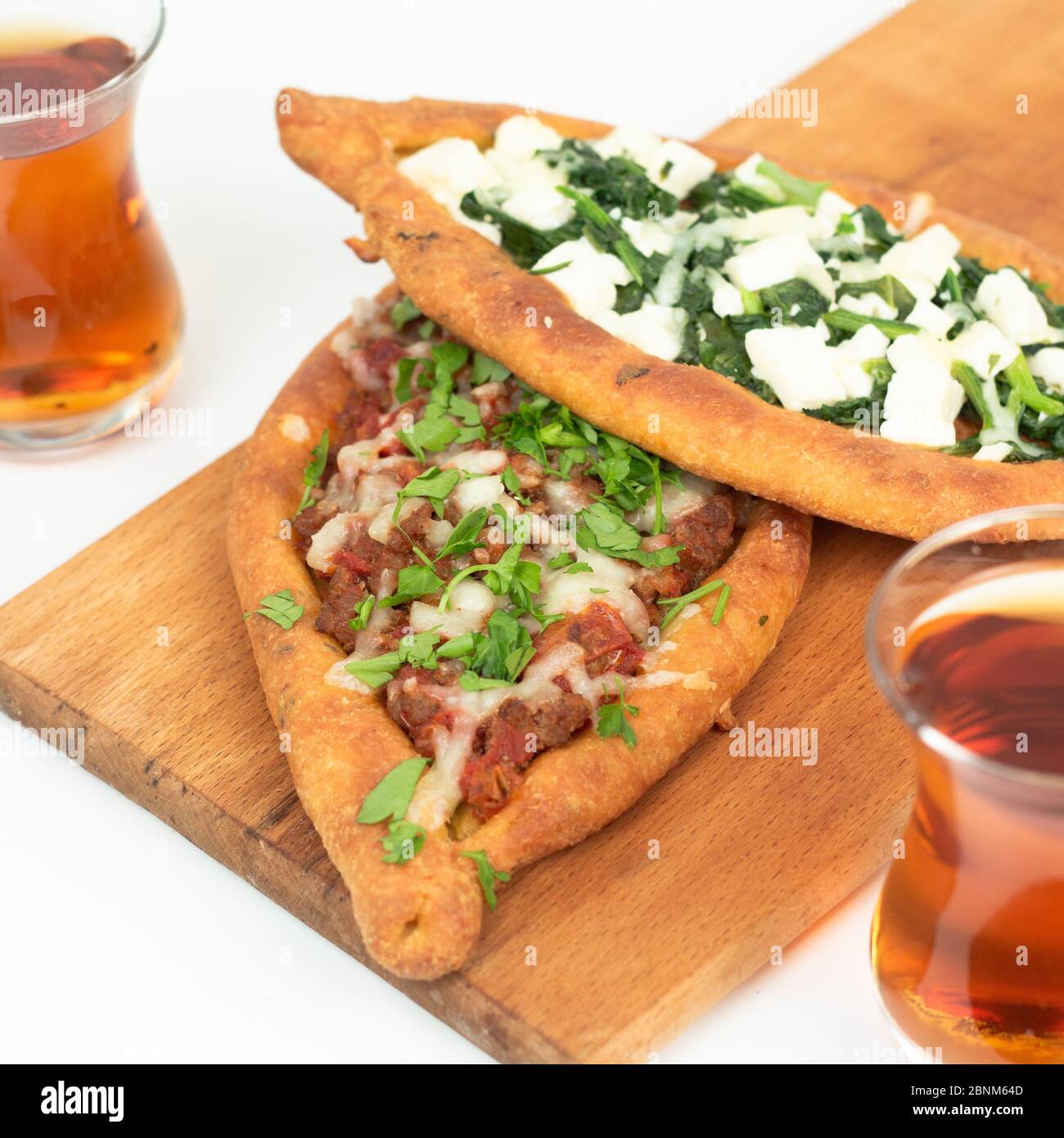 Pastel de carne turco fotografías e imágenes de alta resolución Alamy