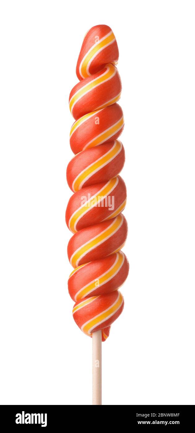 Vista frontal de la lollipop roja retorcidas aislados sobre blanco Foto de stock