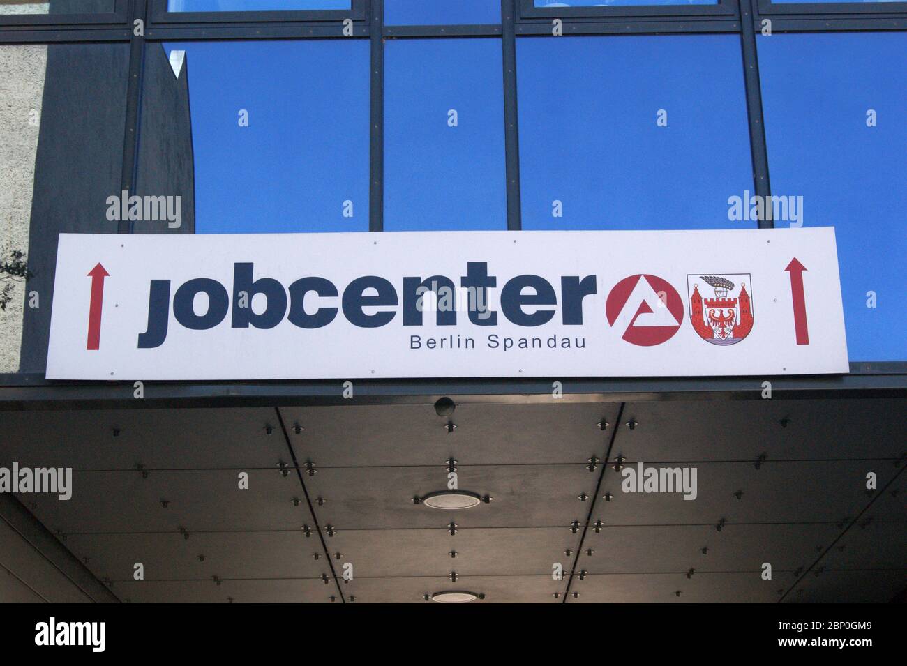 Das Job-Center en Berlín-Spandau. Foto de stock
