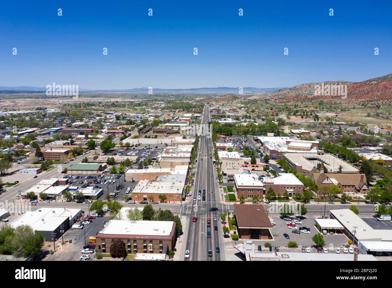 Vistas aéreas sobre el centro de Cedar City, Utah Foto de stock