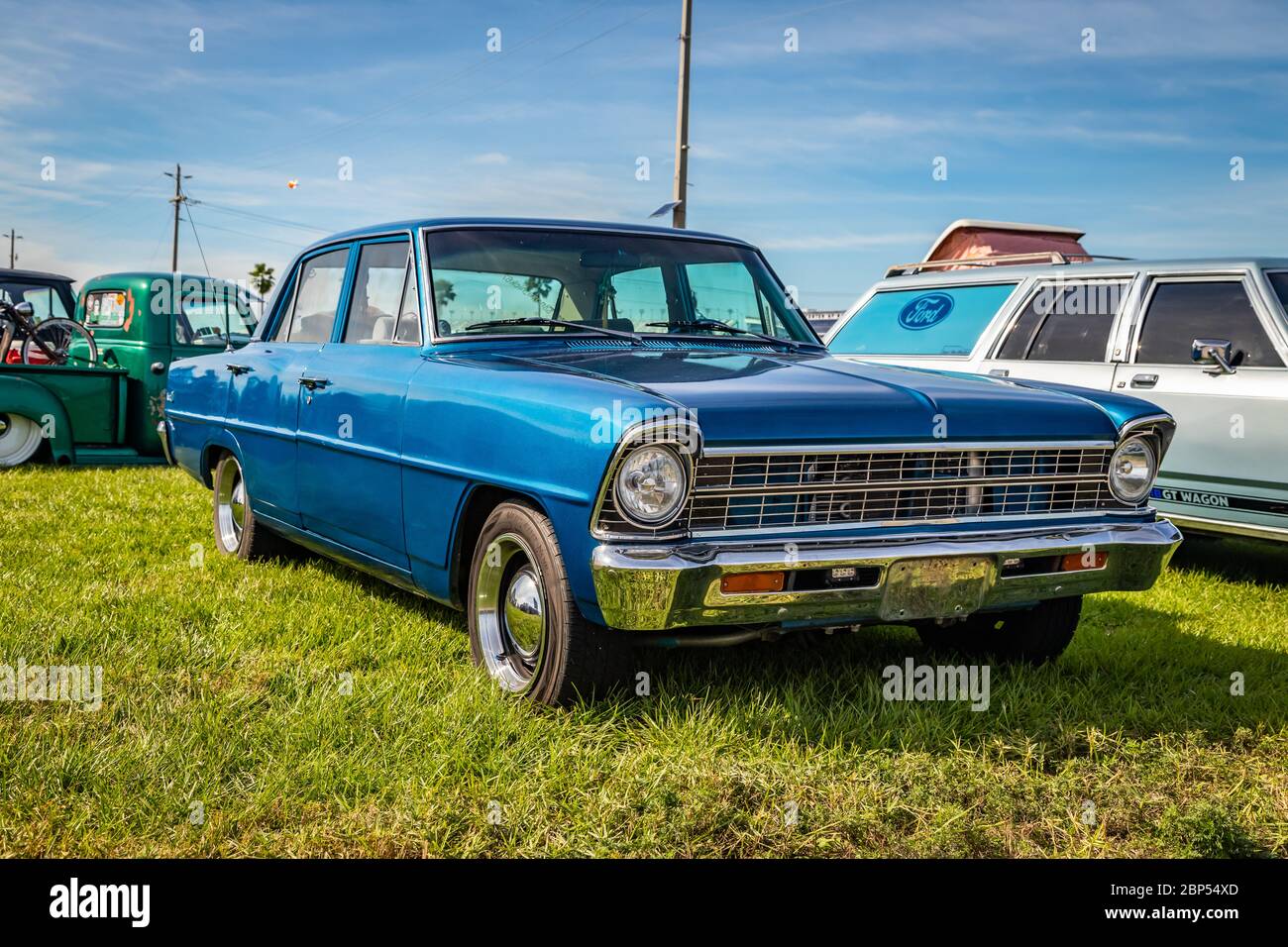 Chevy Nova Fotos E Imagenes De Stock Alamy Chevy Nova Fotos E Imagenes De Stock Alamy