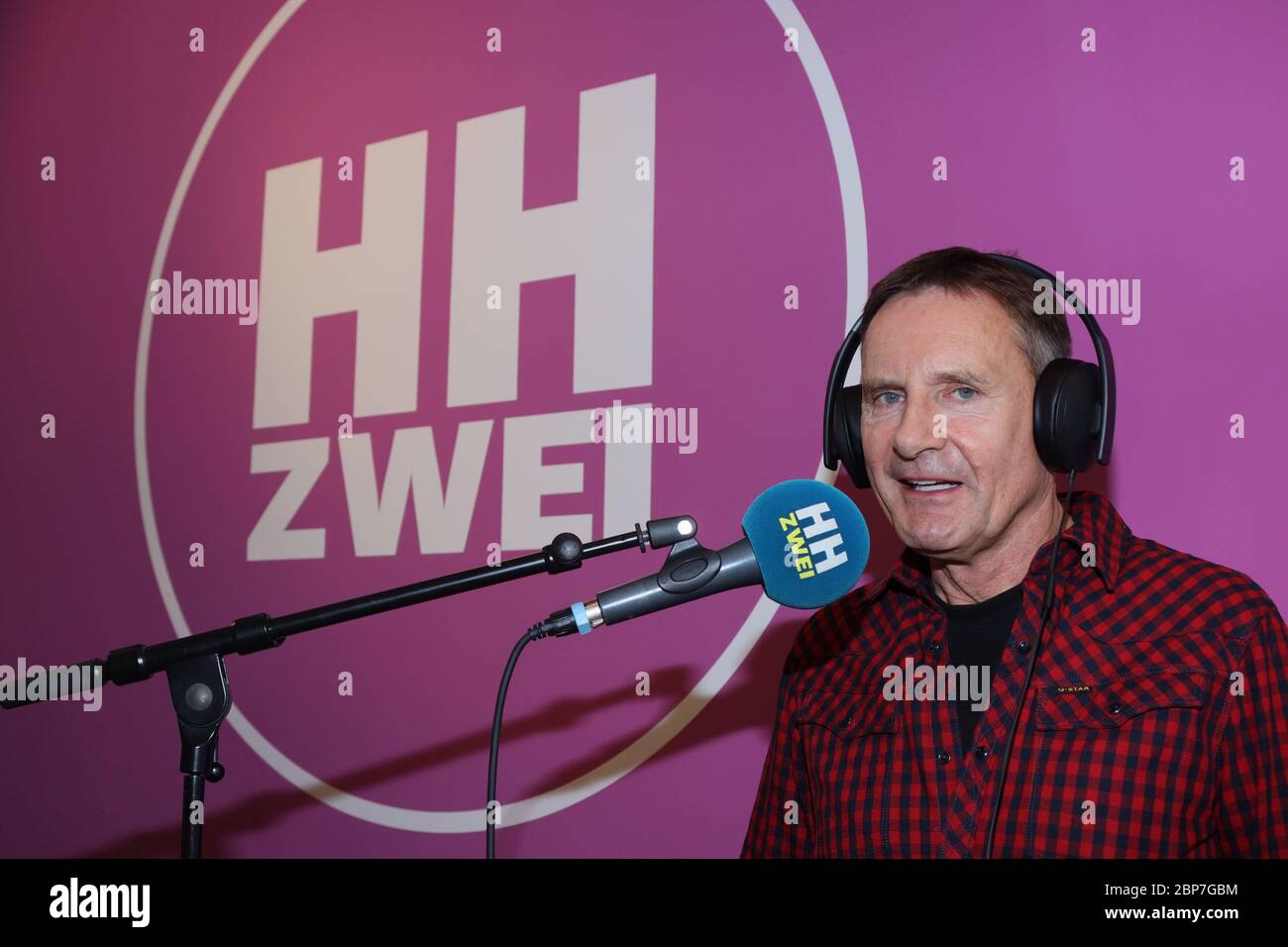 Peter Illmann,visita al estudio al aire libre de HH Zwei,80s Cafe Ottensen,24.10.2019 Foto de stock