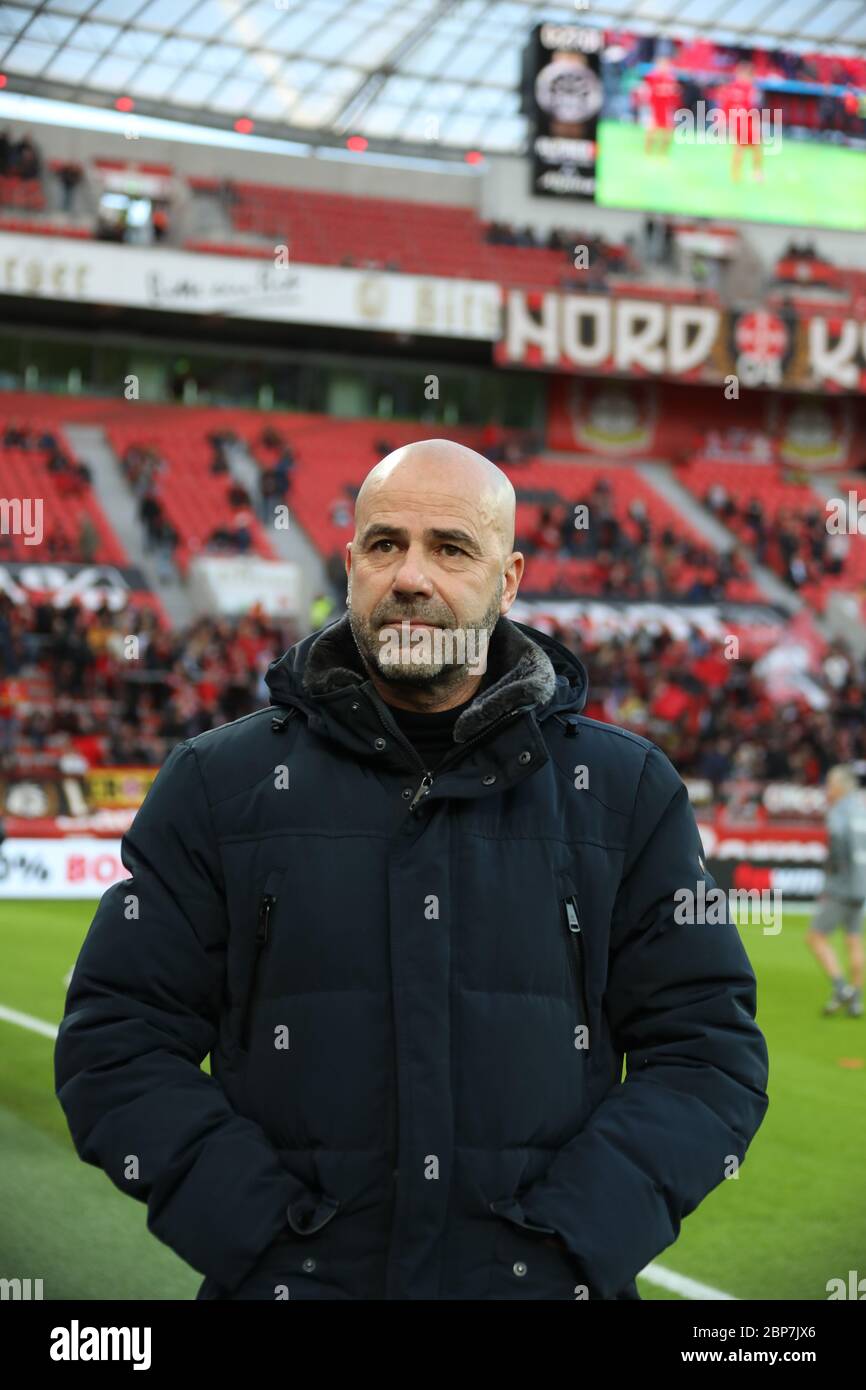 1. BL: 19-20: 12. Bayer 04 Leverkusen - SC Friburgo Foto de stock