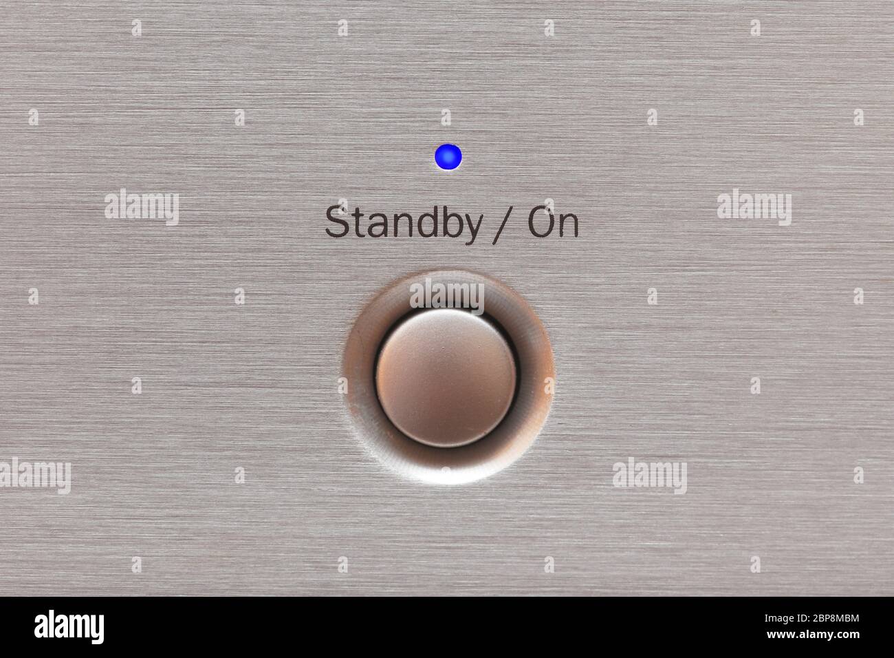 O Botón de standby de home electronics Foto de stock