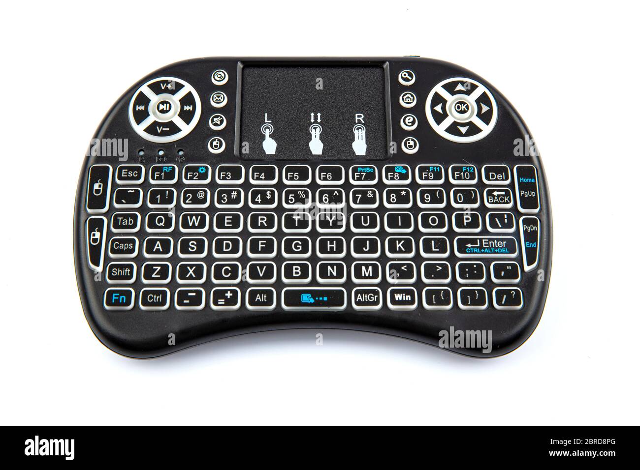 Mini teclado USB o mini teclado inalámbrico color negro para ordenador, TV, Smart TV, Android TV. Objeto aislado sobre blanco Fotografía de stock - Alamy