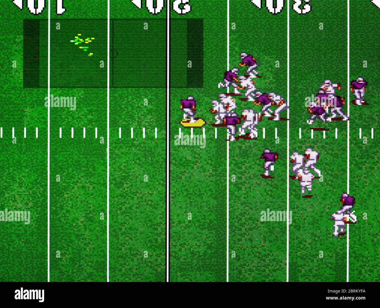 NCAA Football - SNES Super Nintendo - solo para uso editorial Fotografía de  stock - Alamy
