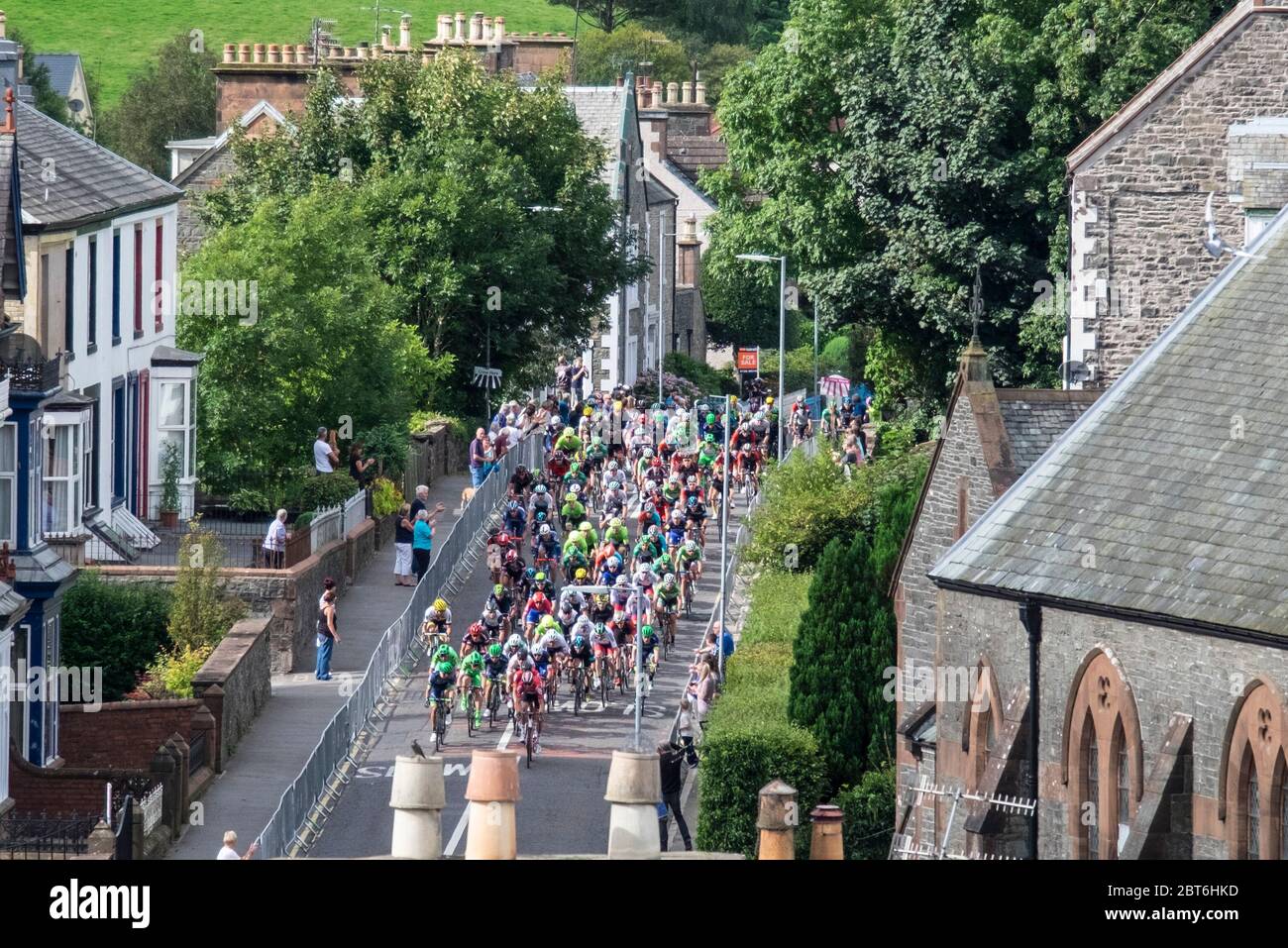Tour de Gran Bretaña Cycle Race entra en el Castillo Douglas 2016 Foto de stock
