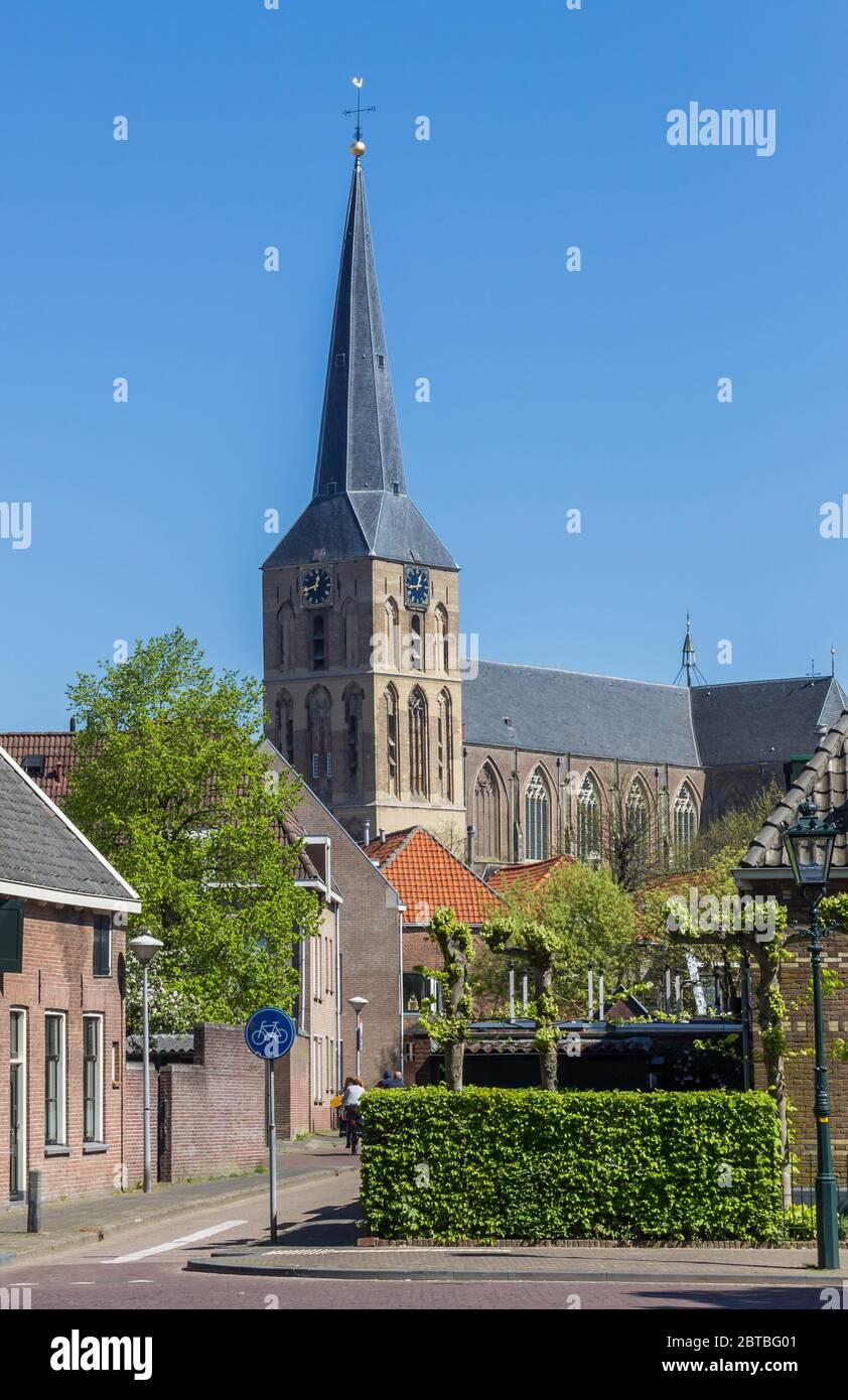 La histórica iglesia de Bovenkerk en el centro de Kampen, Holanda Fotografía de stock - Alamy La histórica iglesia de Bovenkerk en el centro de Kampen, Holanda Fotografía de stock - Alamy