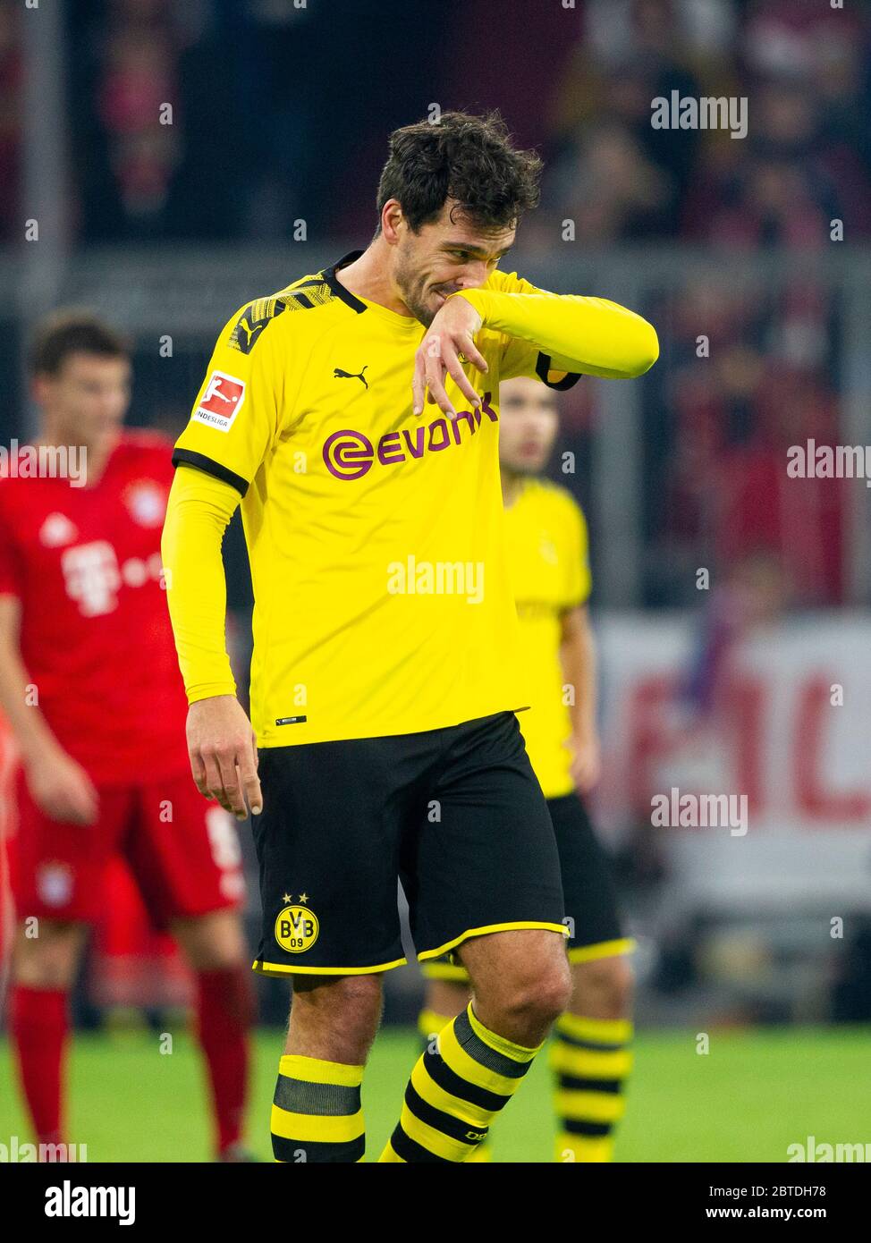 Vista previa Borussia Dortmund-FC Bayern Munich el 26 de mayo de 2020. Foto de archivo: Mats HUMMELS (# 15, DO). Fútbol, FC Bayern Munich (M) - Borussia Dortmund (DO) 4: 0, Bundesliga, 11th matchday, temporada 2019/2020, el 9 de noviembre de 2019 en Muenchen/ALLIANZARENA/Alemania. Nota del editor: Las regulaciones DFL prohíben cualquier uso de fotografías como secuencias de imágenes y/o cuasi-video. å | uso en todo el mundo Foto de stock