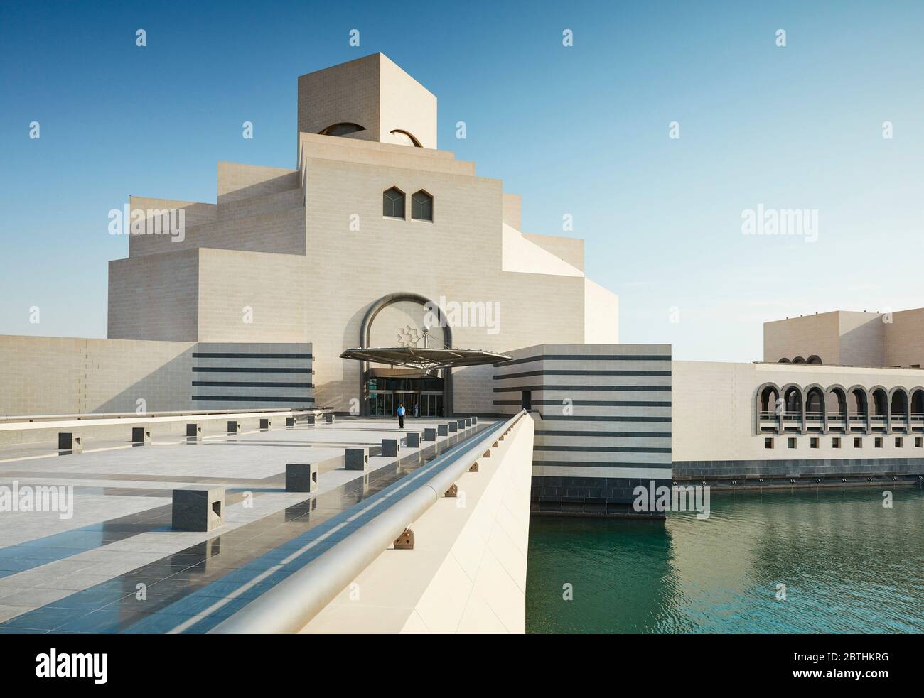 El Museo de Arte Islámico por el arquitecto Ieoh Ming Pei, Doha Foto de stock