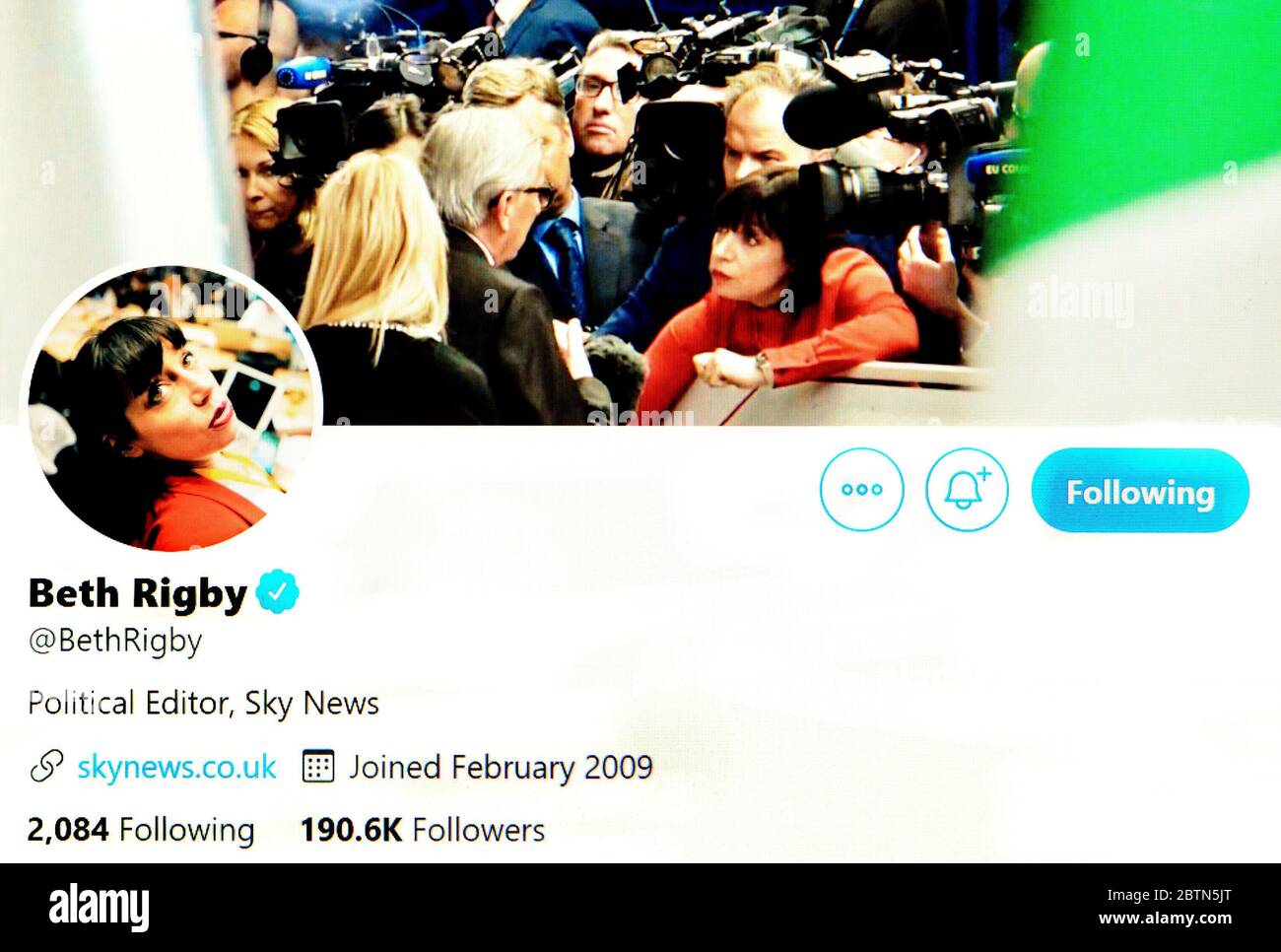 Página de Twitter (mayo de 2020) Beth Rigby - Sky News Editor político Foto de stock