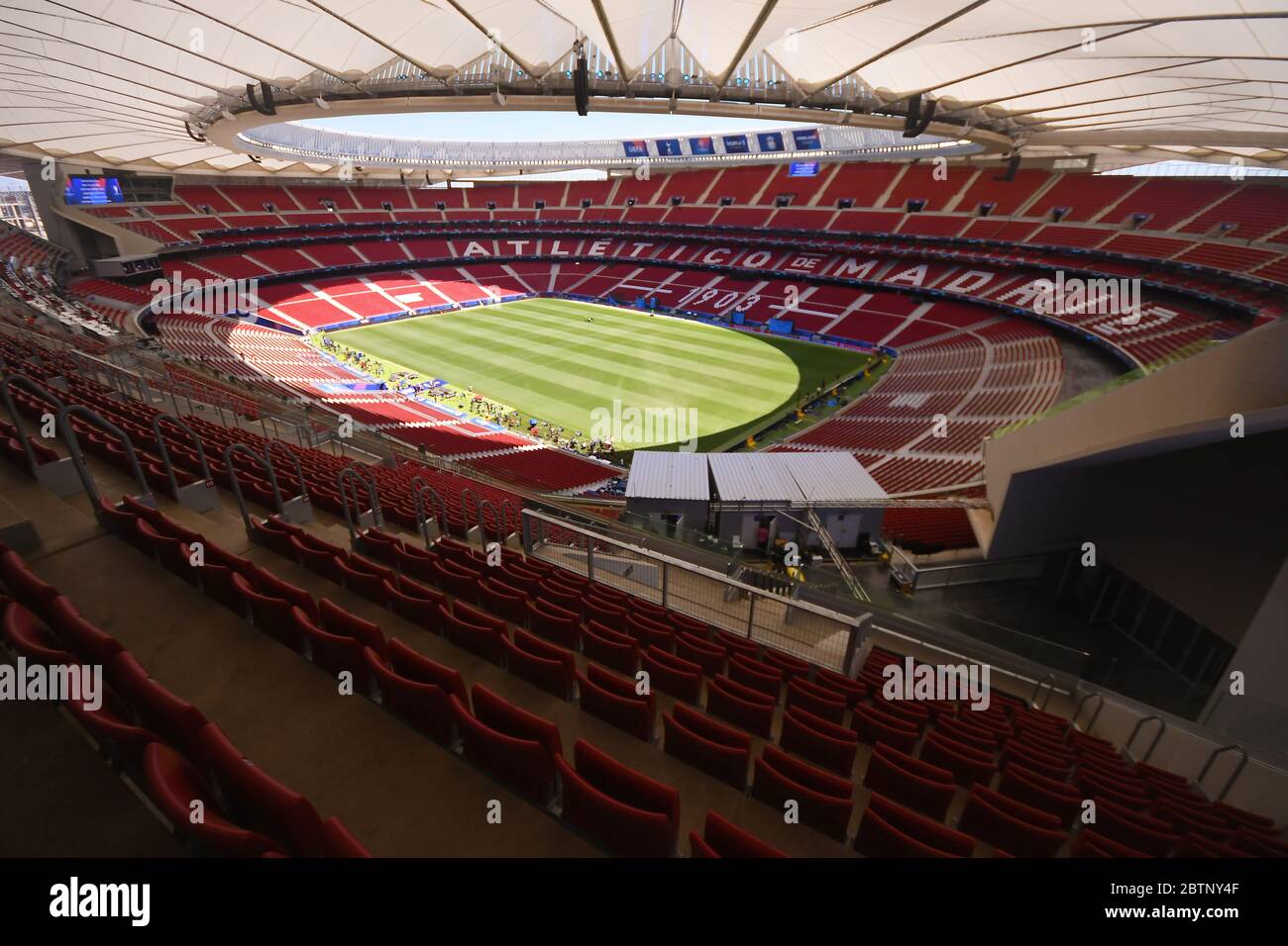 MADRID, ESPAÑA - 31 DE MAYO de 2019: Vista general del lugar representado un día antes de la final de la Liga de Campeones de la UEFA 2018/19 entre Tottenham Hotspur (Inglaterra) y Liverpool FC (Inglaterra) en Wanda Metropolitano. Foto de stock