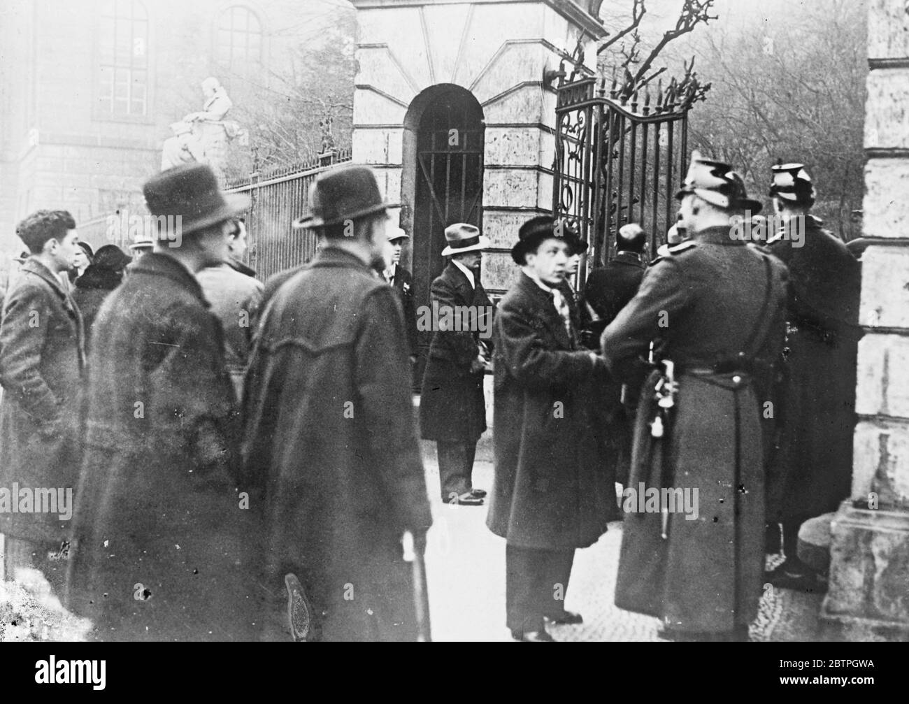 Disturbios en la Universidad de Berlín. 24 de enero de 1932 Foto de stock
