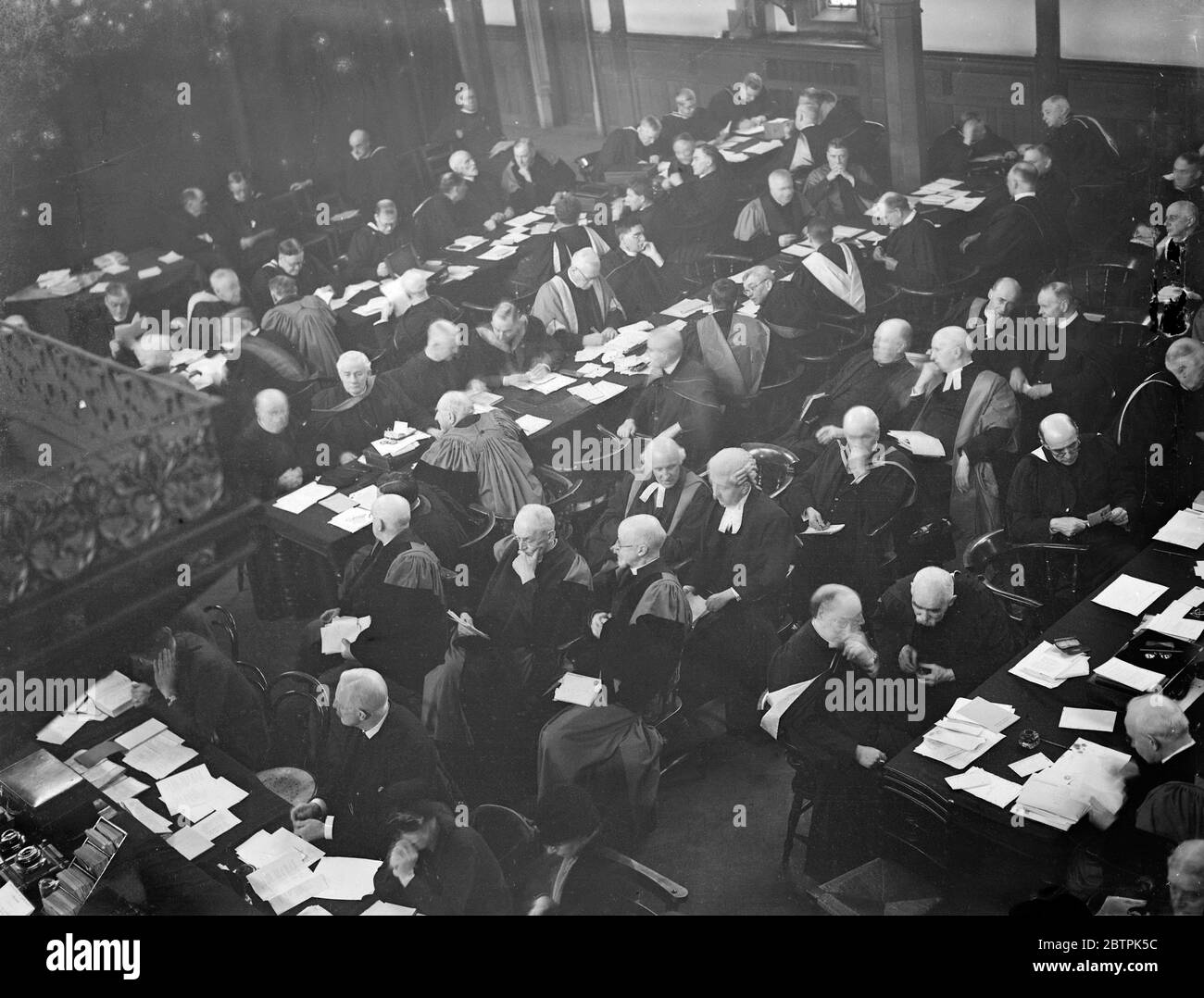 Se abre la convocatoria de Canterbury. La sesión de la Cámara Baja de la Convocatoria en curso en la Casa de la Iglesia , Westminster . El Dr. Kidd es el prolocutor. 23 de enero de 1935 Foto de stock