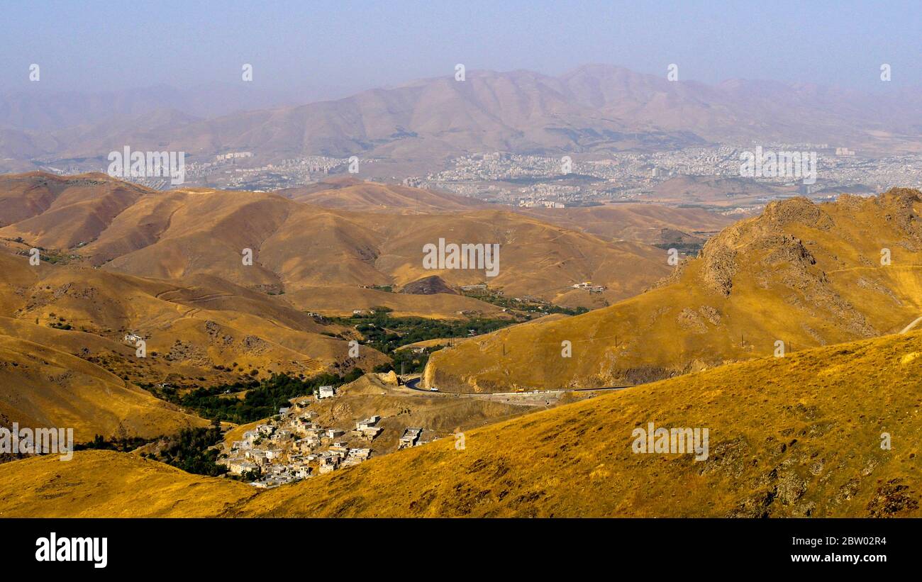 Sanandaj, capital de la provincia iraní de Kurdistán Foto de stock