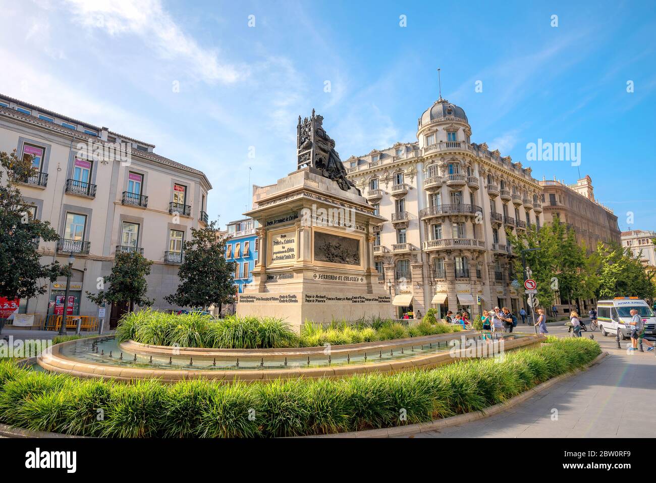 Plaza isabel la catolica granada fotografías e imágenes de alta