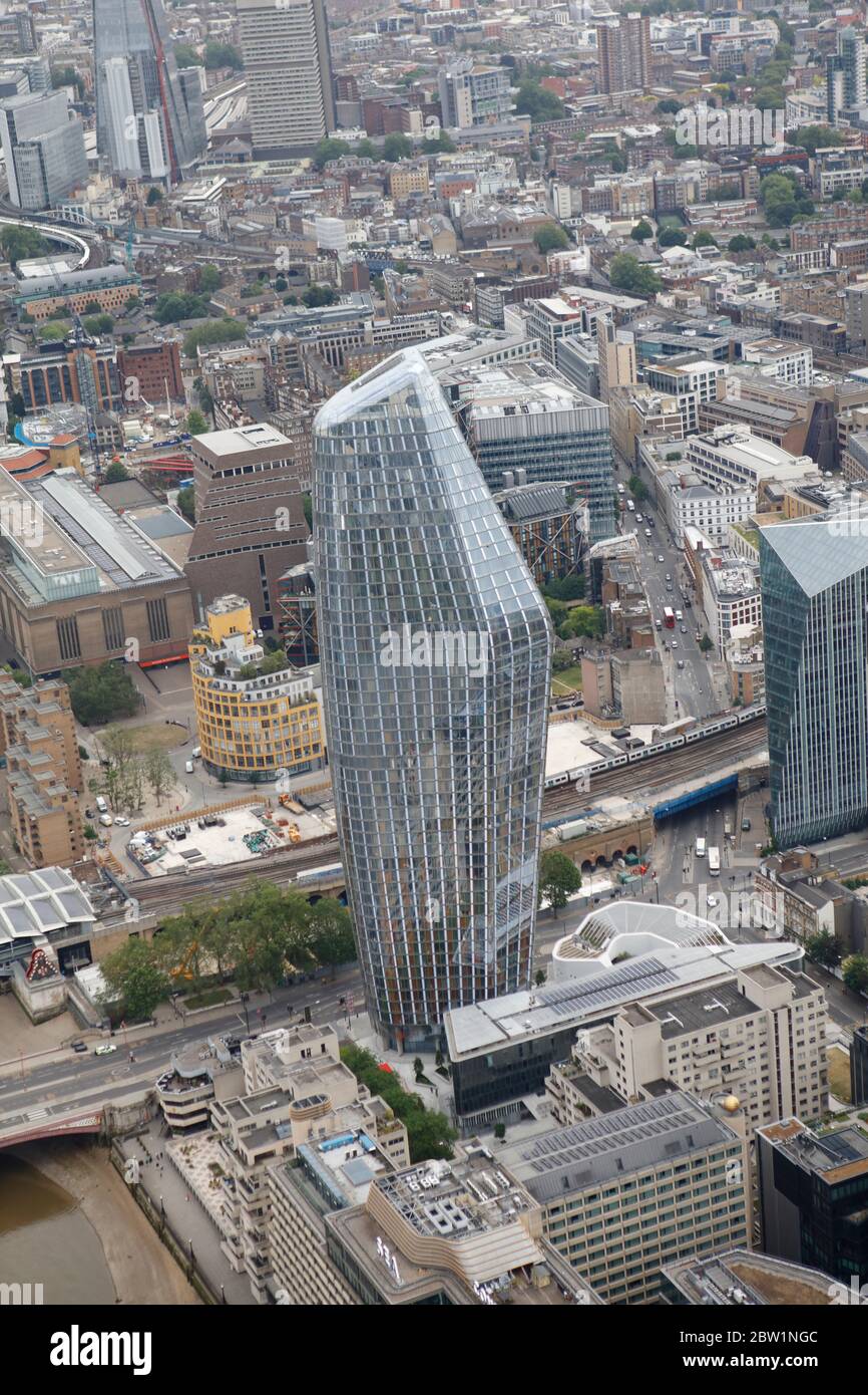 Vista aérea de St George: Uno Blackfrairs alias el edificio de las embarazadas, Londres, Reino Unido Foto de stock