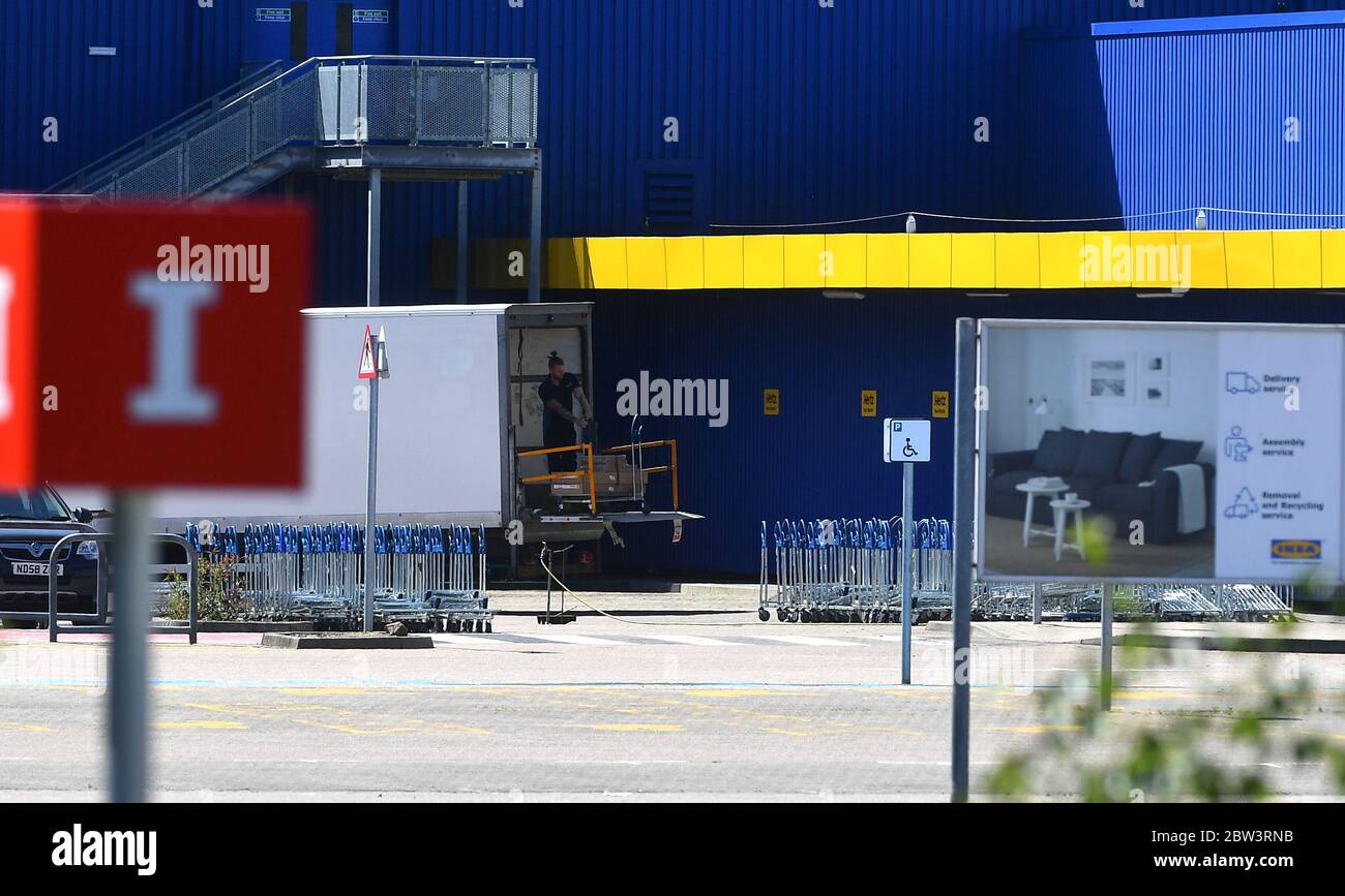 IKEA Gateshead se imaginaba preparándose con señales de distanciamiento