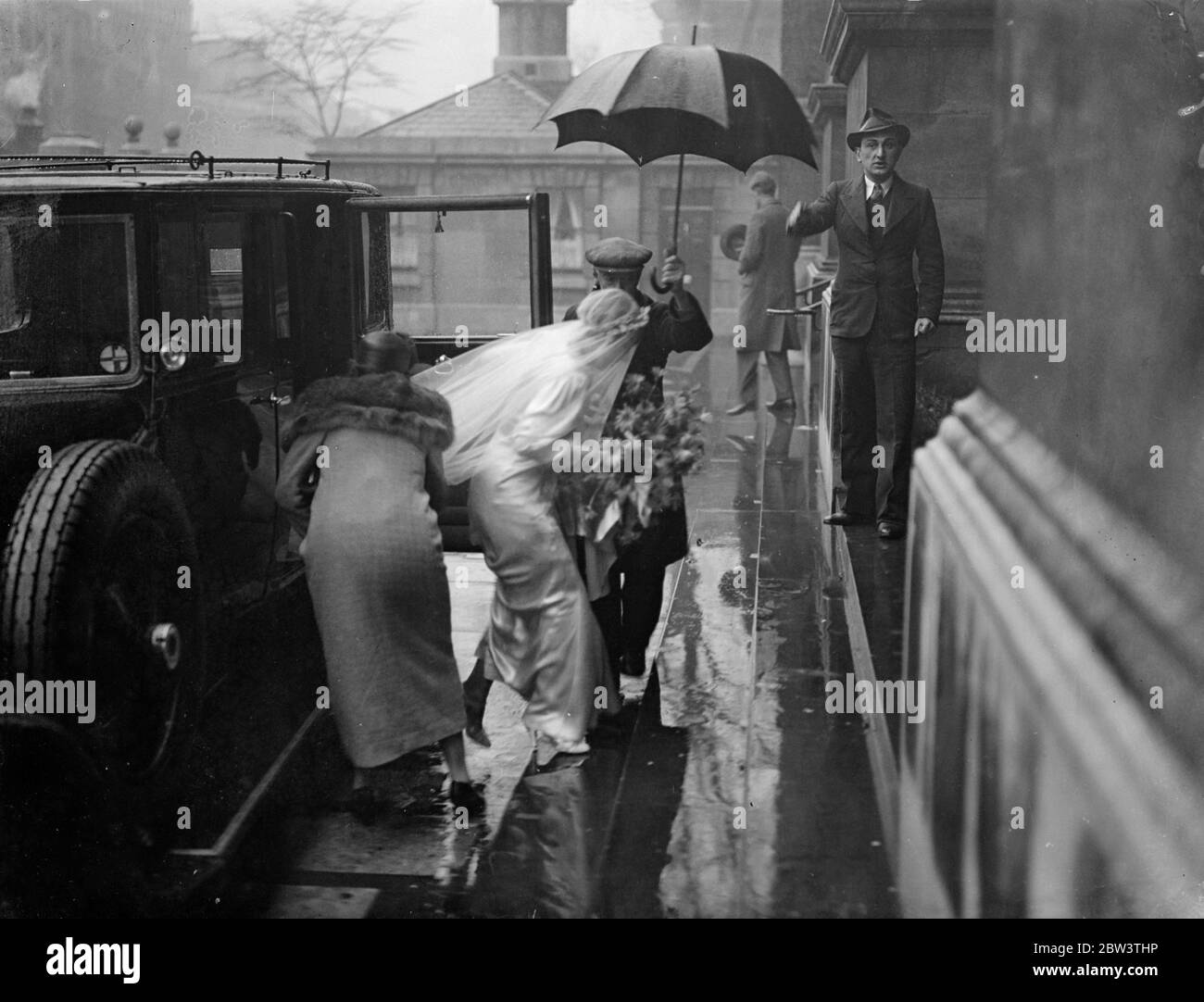 Seã±orita Lluvia Fotos e Imágenes de stock - Alamy