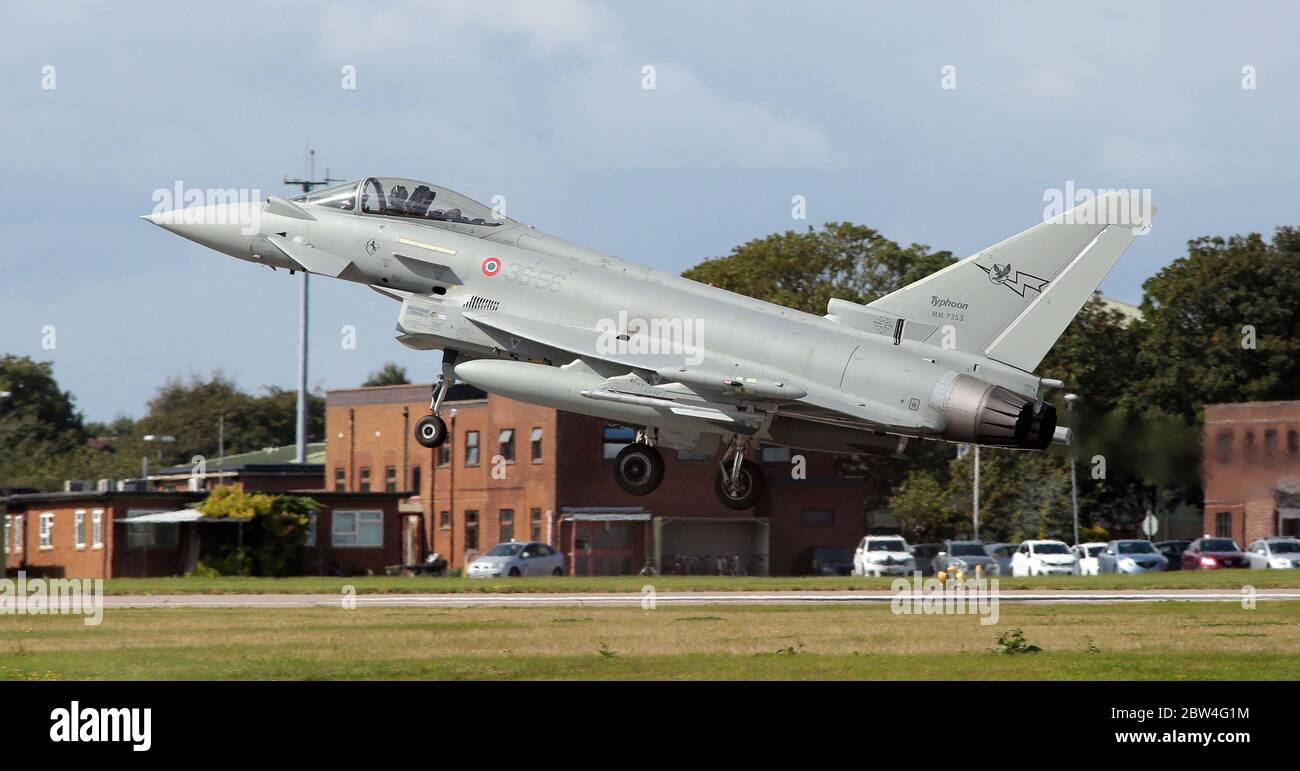 Eurofighter Typhoon, 36-56, de 36 Stormo, Fuerza Aérea Italiana en RAF Waddington durante la Excercise Cobra Warrior, Waddington, Reino Unido, 4 de septiembre Foto de stock