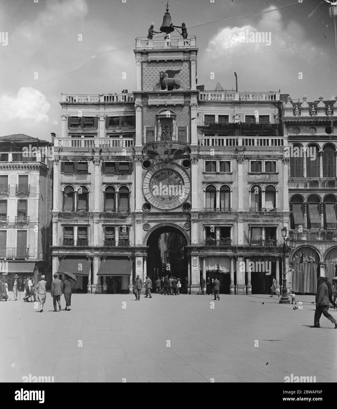 Venecia Italia el famoso reloj en la plaza de San Marcos Foto de stock