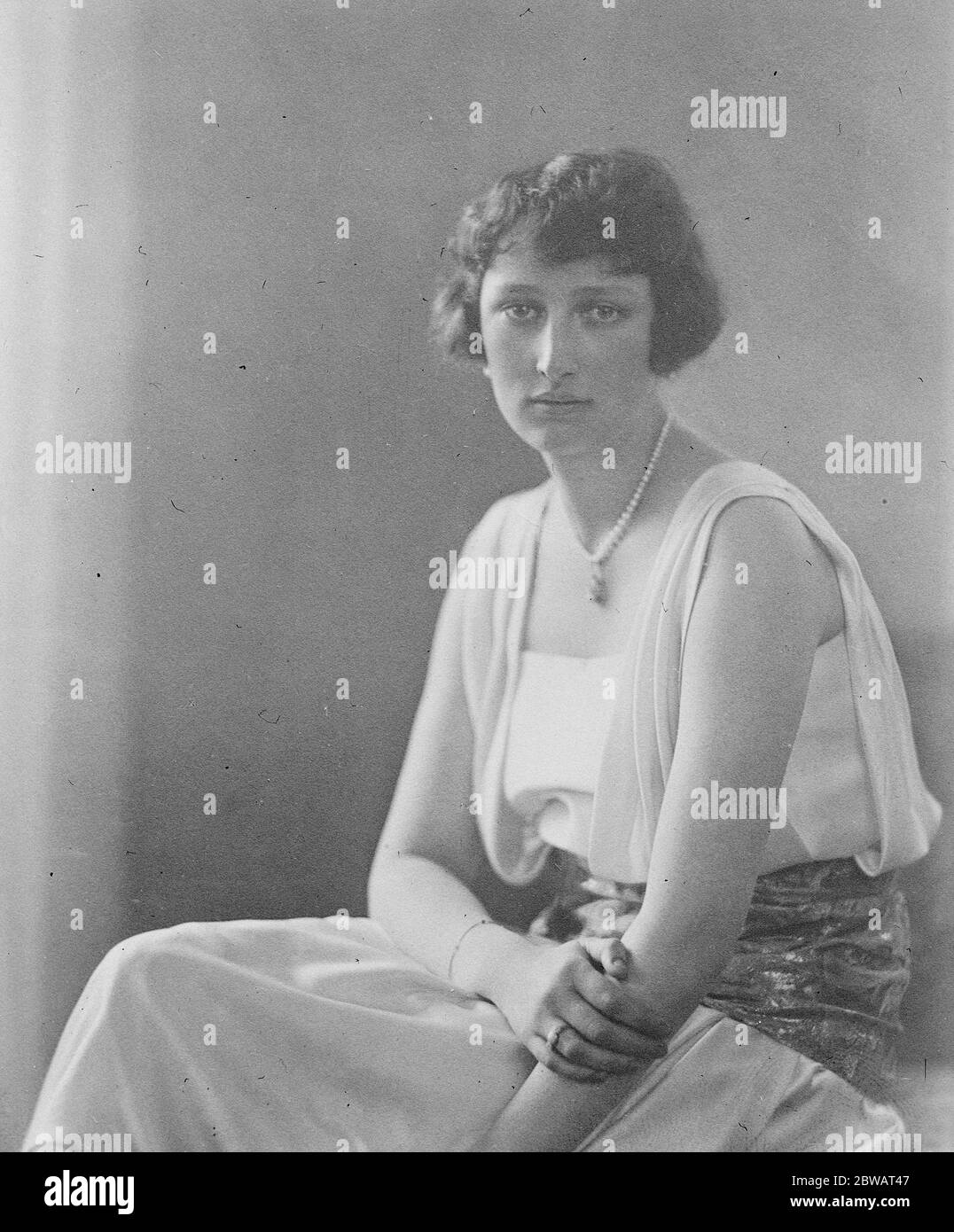 La princesa Martha de Suecia, segunda hija del príncipe y la princesa Carl , que ha desbarbuído su cabello , como se ve en la fotografía del 8 de septiembre de 1922 Foto de stock